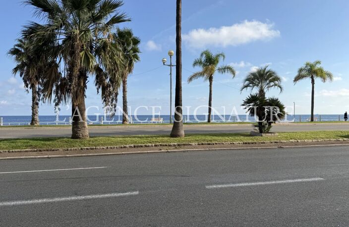 Nice Promenade des Anglais « Sandy» Studio avec Mezzanine 36m2 B — photo 4