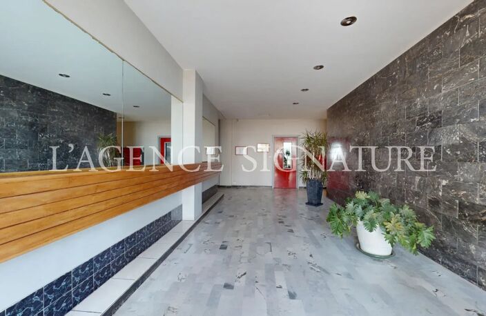 Nice Promenade des Anglais « Sandy» Studio avec Mezzanine 36m2 B — photo 5