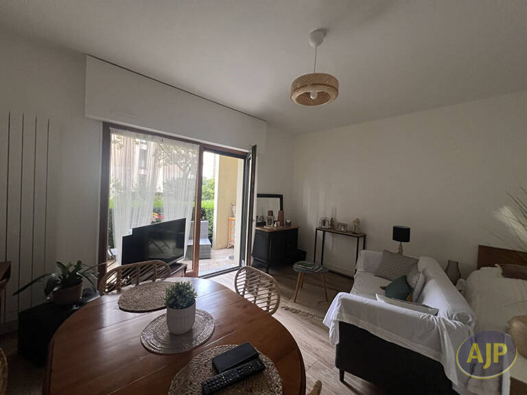 Appartement Nantes 1 pièce(s) 27 m2 — photo 1