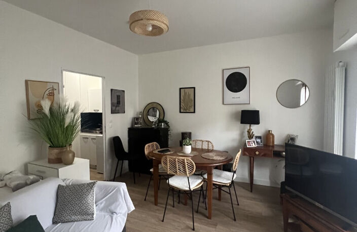 Appartement Nantes 1 pièce(s) 27 m2 — photo 2