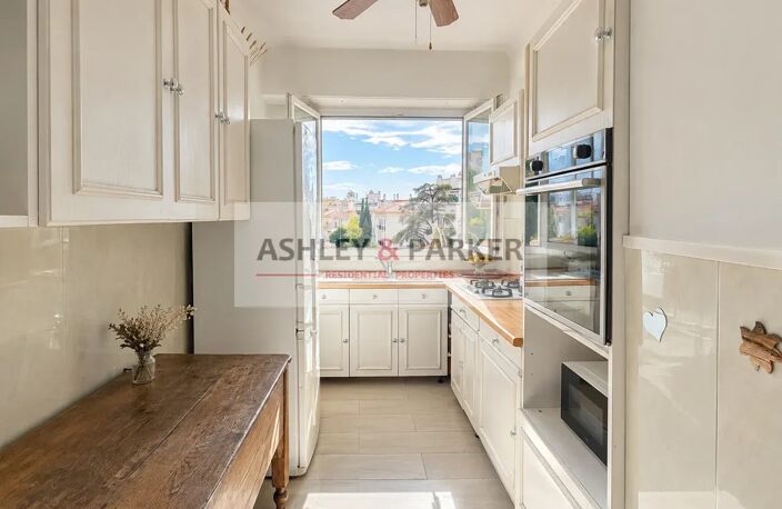 Nice – Cimiez | 2 pièces transformable en 3 pièces, balcon SUD, — photo 4