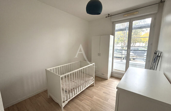 REZ-DE-JARDIN : APPARTEMENT 3 PIÈCES - CERGY LE HAUT — photo 5
