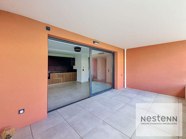 FREJUS PLAGE T3 CLIMATISATION TERRASSE PARKING — photo du bien