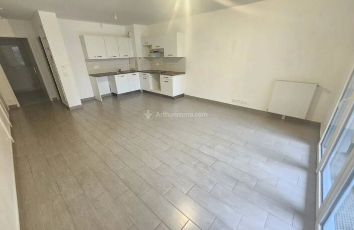 MONTEVRAIN – MAGNIFIQUE 2 PIÈCES DE 46 M² AVEC TERRASSE ET JARDIN DE 45 M² – PLEIN SUD – SANS VIS-À-VIS — photo 2