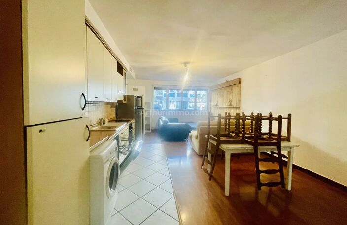 Grenoble Eaux Claires Liberation. Appartement 4 pièces 66m² — photo 2