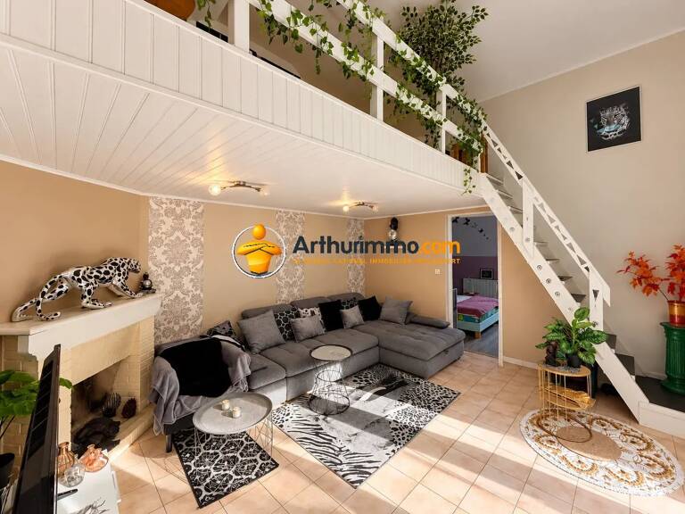 Appartement F3 - 78m² - Terrasse 40m² - DPE D — photo 1