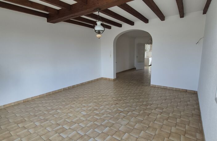 Vente Maison traditionnelle 5 pièces — photo 2