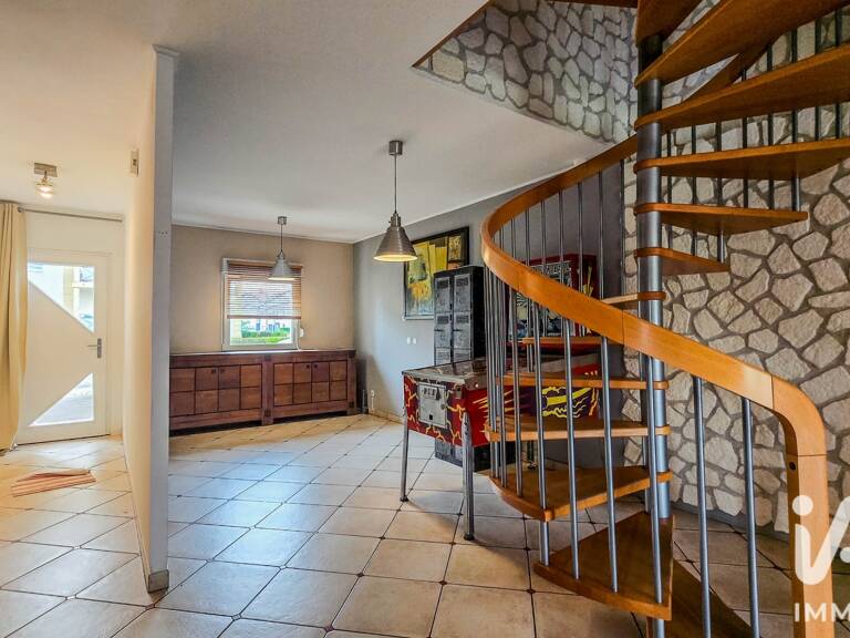Vente Maison/villa 6 pièces — photo 1