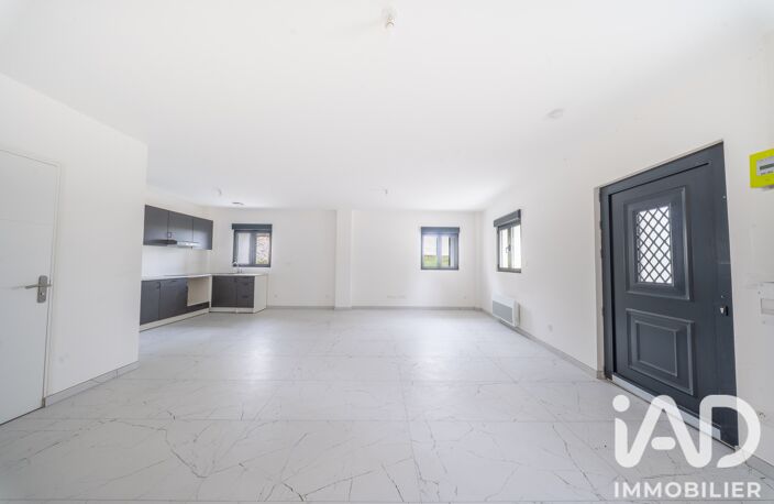 Vente Maison de ville 4 pièces — photo 2