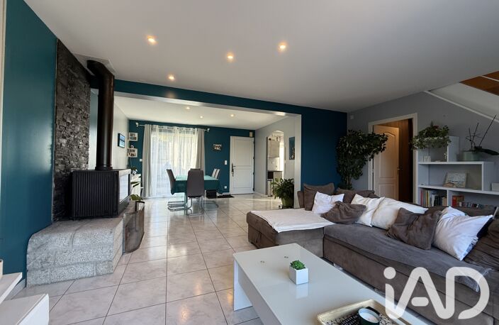 Vente Maison/villa 6 pièces — photo 2