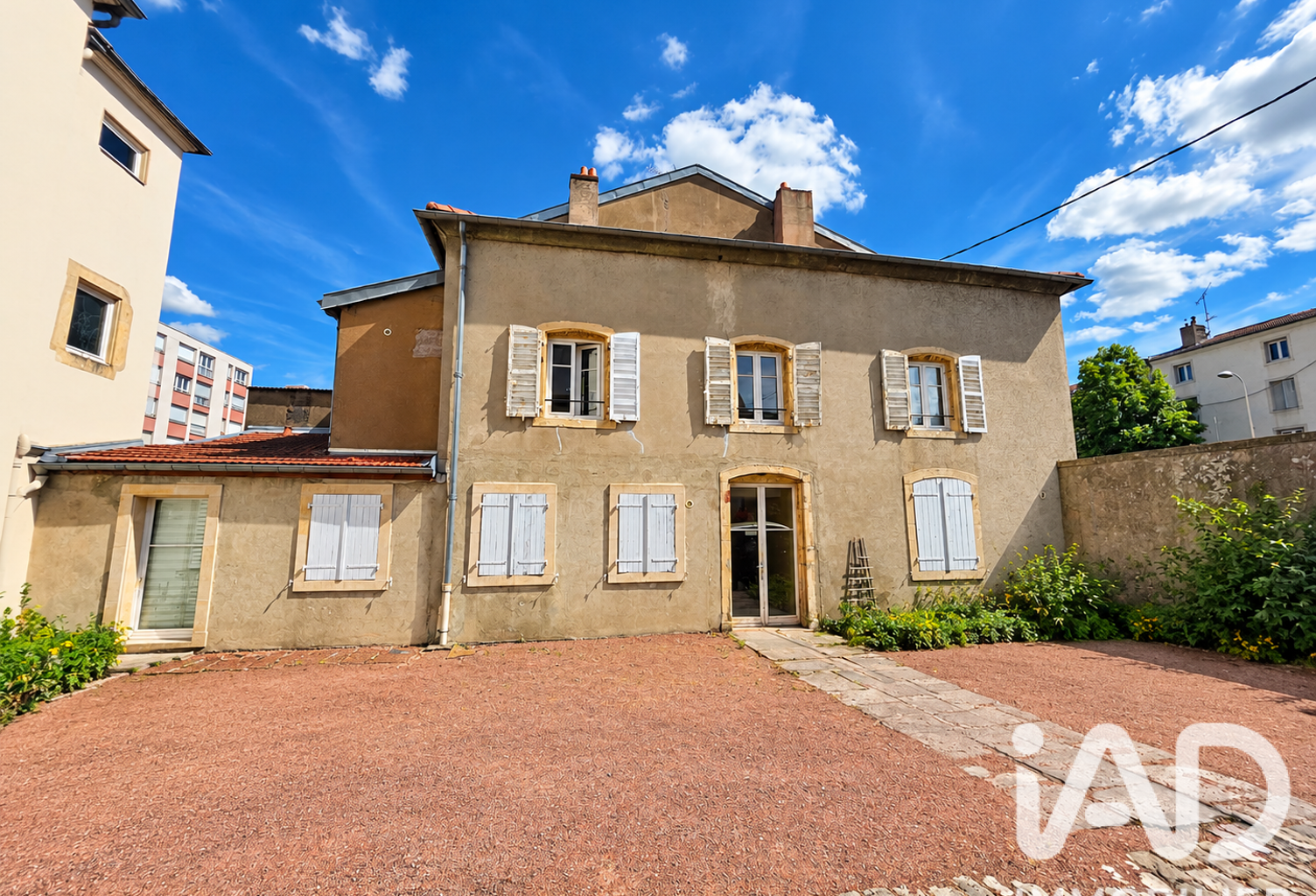 Vente Immeuble 178 m&sup2; — photo 1