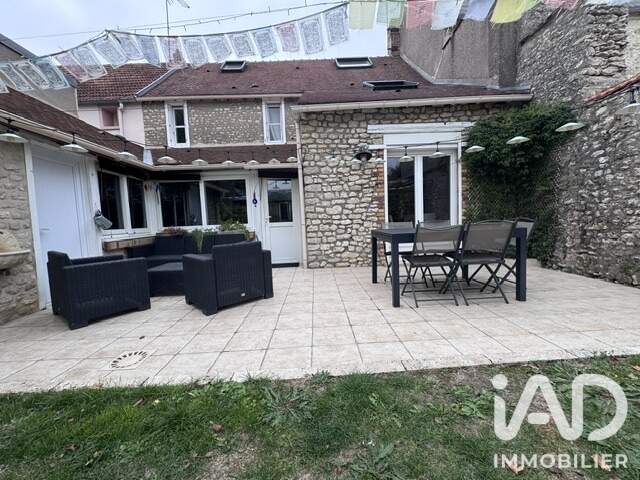 Vente Maison de ville 5 pièces — photo du bien