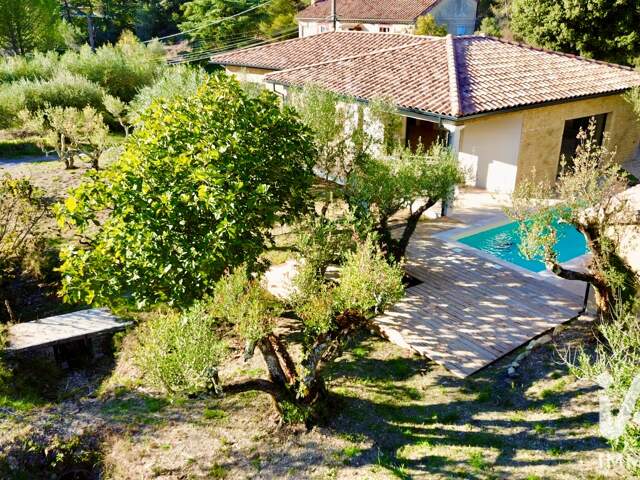 Vente Maison/villa 4 pièces — photo du bien