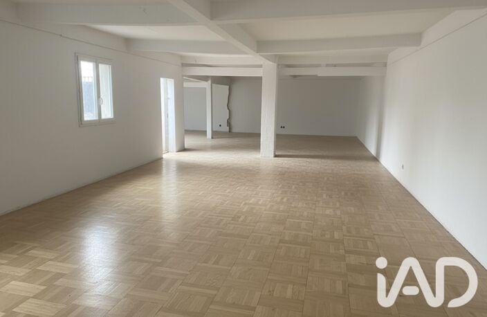 Vente Boutique/Local commercial 240 m&sup2; — photo 3