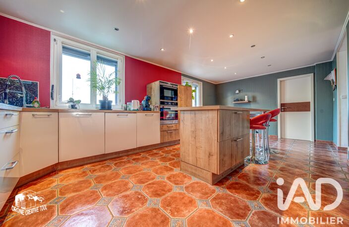 Vente Maison/villa 5 pièces — photo 2