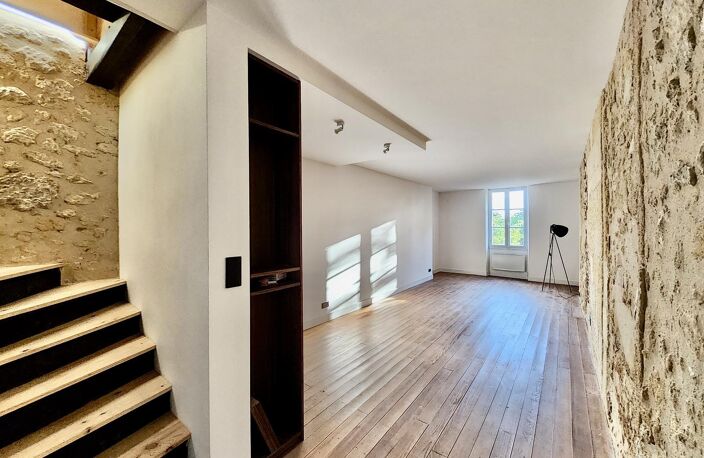 Vente maison 4 pièces 73 m² Lestiac-sur-Garonne (33550) — photo 4