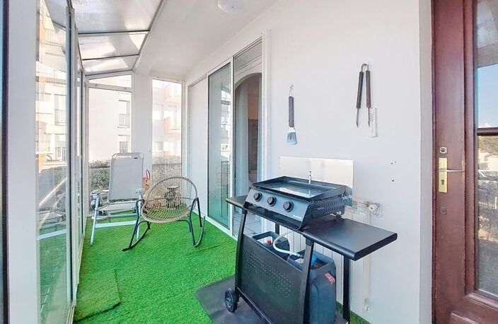 MAISON DE 210m2 - GARAGE - POSSIBILITE 2 LOGEMENTS - ROYAN (17200) — photo 3