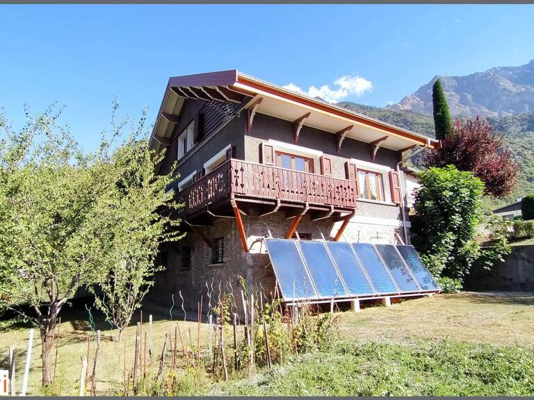 Maison de 10 pièces de 125 m² à Saint-Julien-Mont-Denis — photo 1