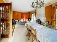 Maison de 242m² sur 1859m² de terrain. — photo 4