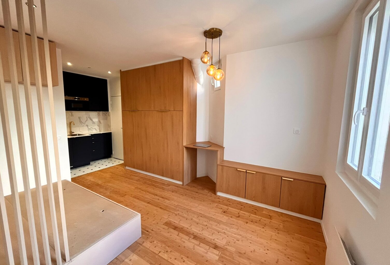 Studio rénové - Faubourg de l'Arche — photo 1