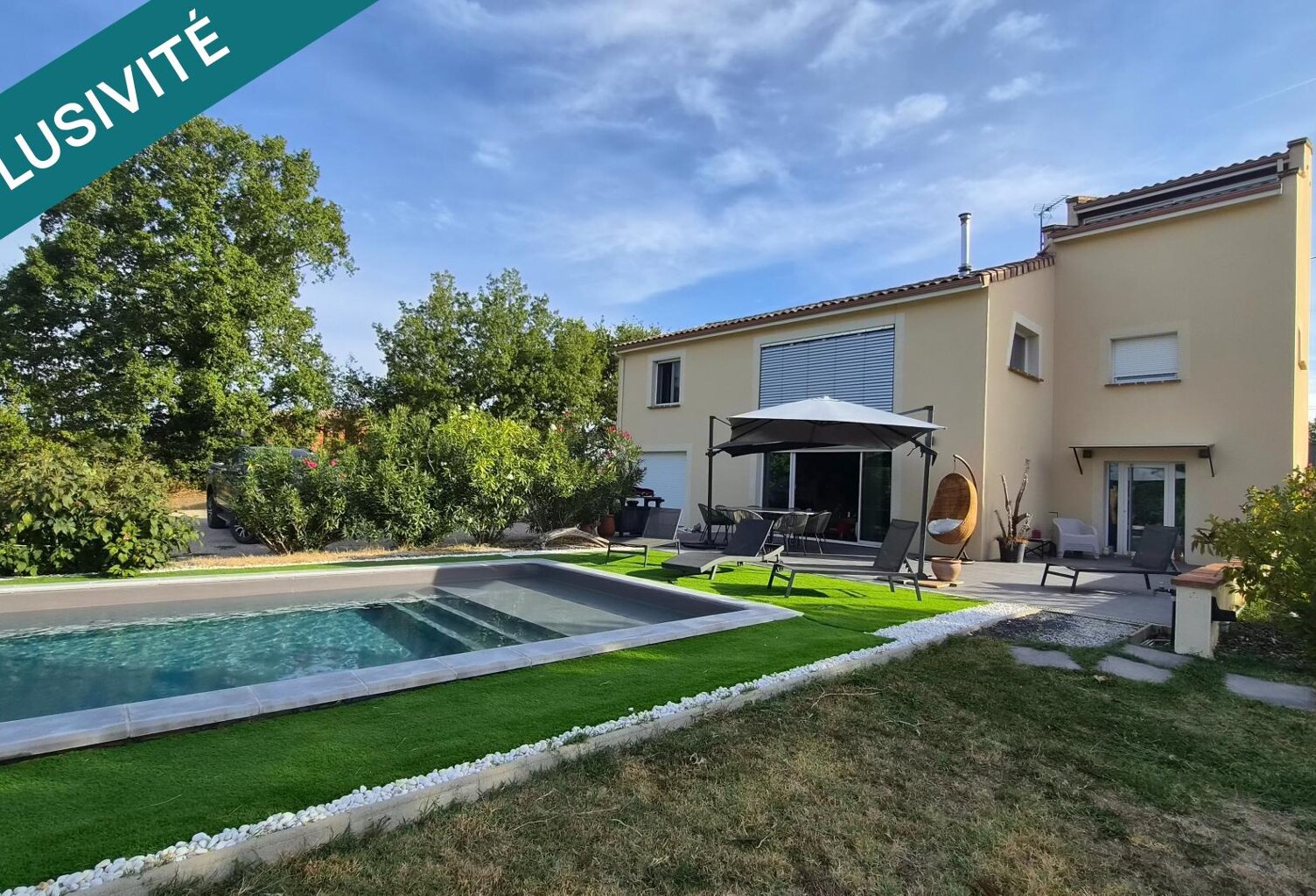 Villa avec pigeonnier, piscine et grand garage — photo 1