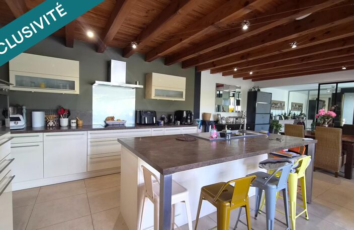 Villa avec pigeonnier, piscine et grand garage — photo 5
