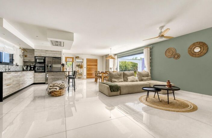 Villa T4 pensée pour conjuguer confort, modernité et douceur de vivre. — photo 3