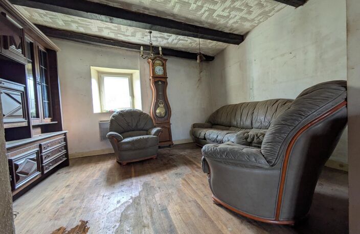 Maison à retaper entièrement — photo 3