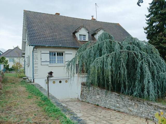 Maison familiale lumineuse de 178m2. — photo du bien
