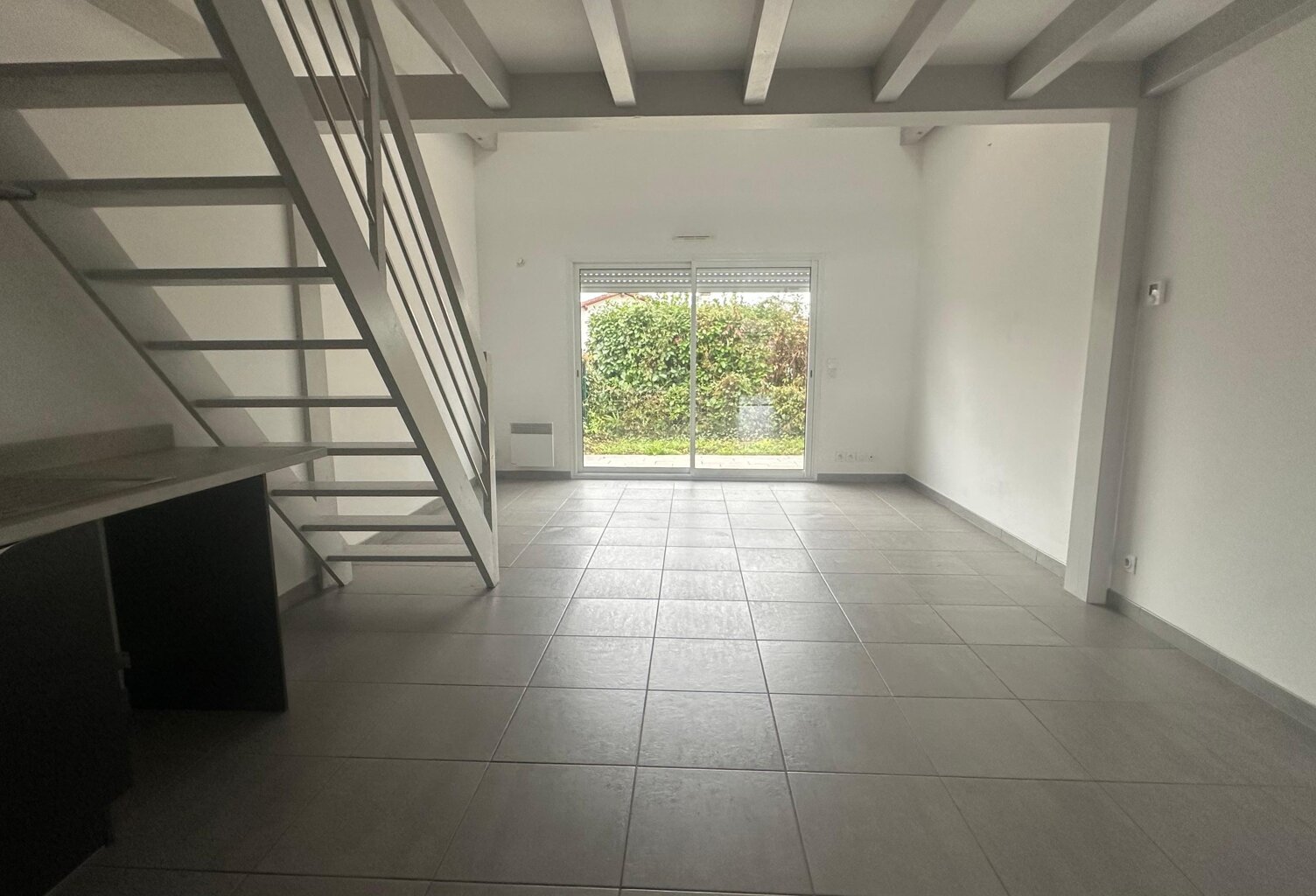 Location appartement 1 pièce 47 m² à Espelette (64250) — photo 1