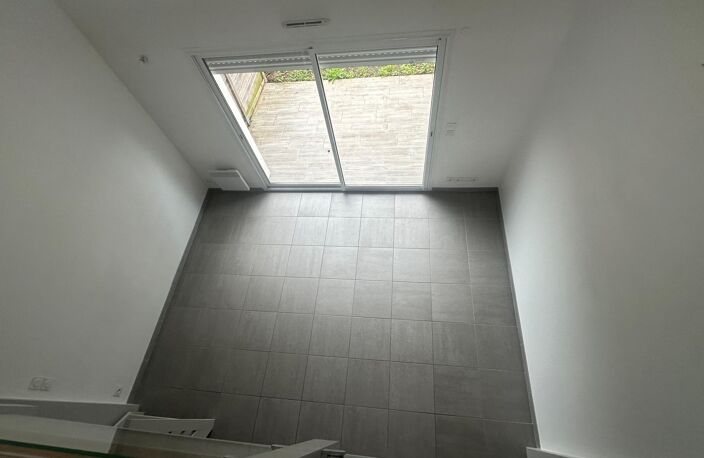 Location appartement 1 pièce 47 m² à Espelette (64250) — photo 5