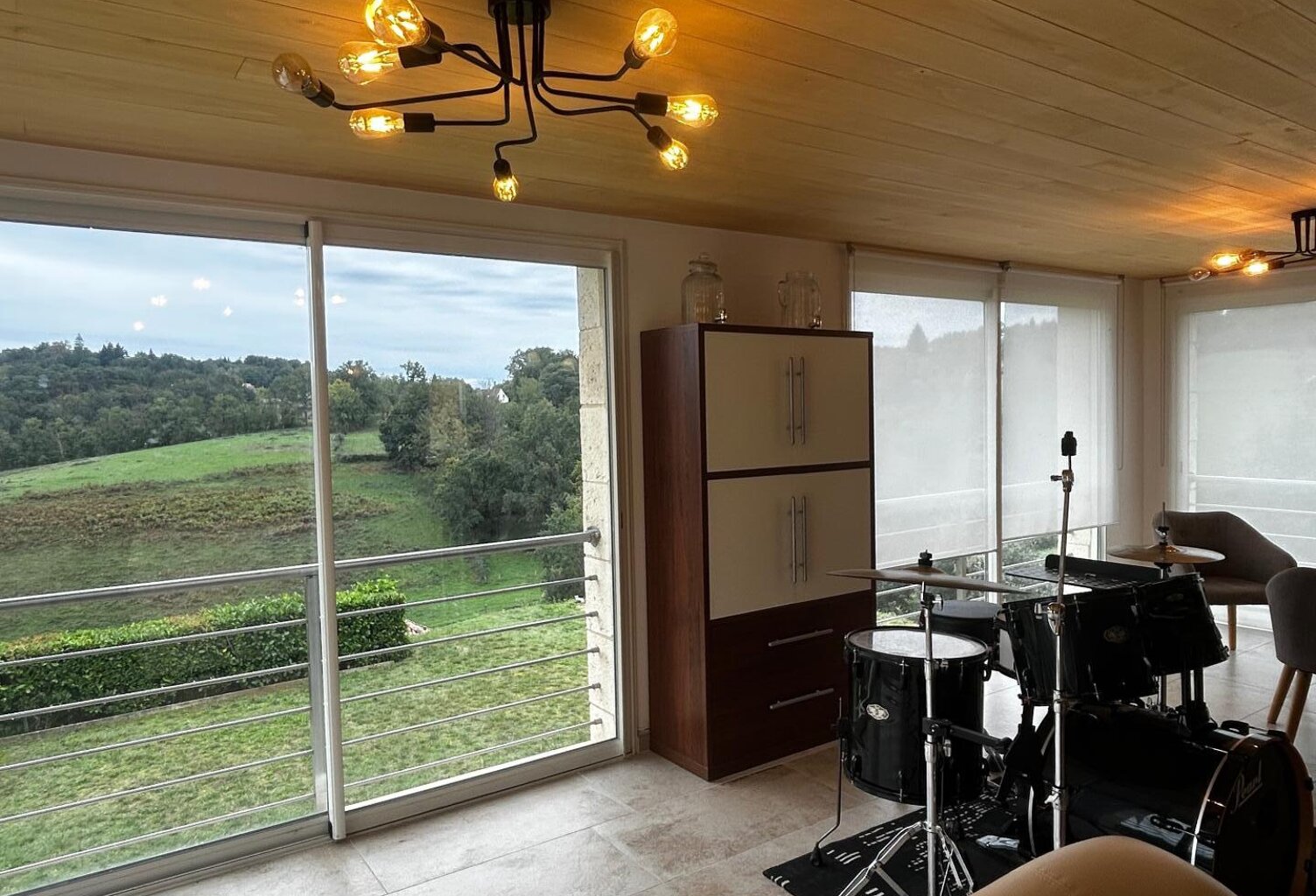 Domaine de prestige + activité locative existante — photo 1