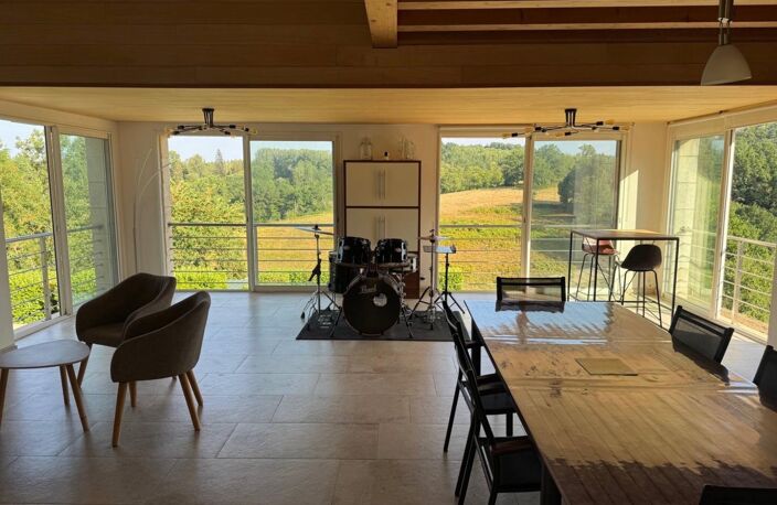 Domaine de prestige + activité locative existante — photo 4