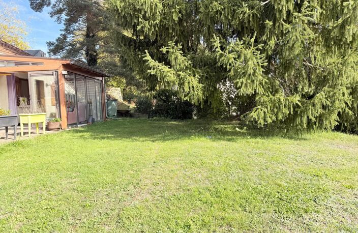 Maison de 1980, 70 m2, 2 ch garage et terrain — photo 2