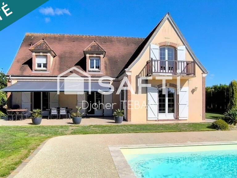 Propriété de standing avec piscine et grand terrain — photo 1