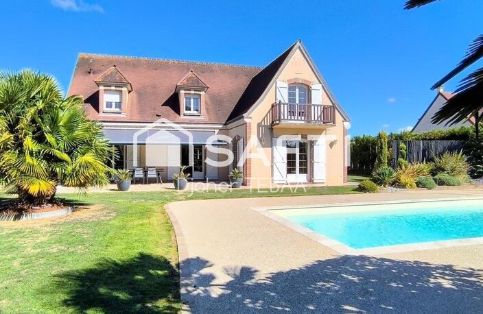 Propriété de standing avec piscine et grand terrain — photo 2
