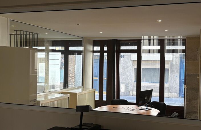 APPARTEMENT / BUREAUX PARIS 17° — photo 4