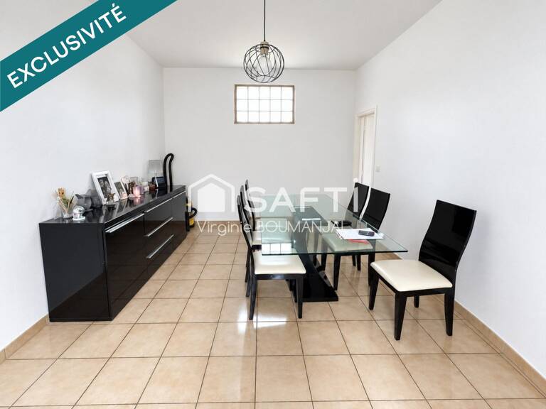 maison de 100 m2 3 chambres et deux garages — photo 1
