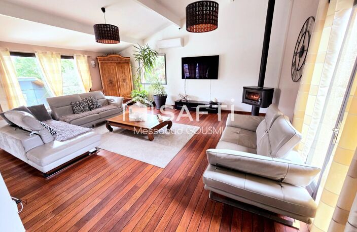 Belle villa familiale de 200 m² avec piscine  Grigny (69520 — photo 5