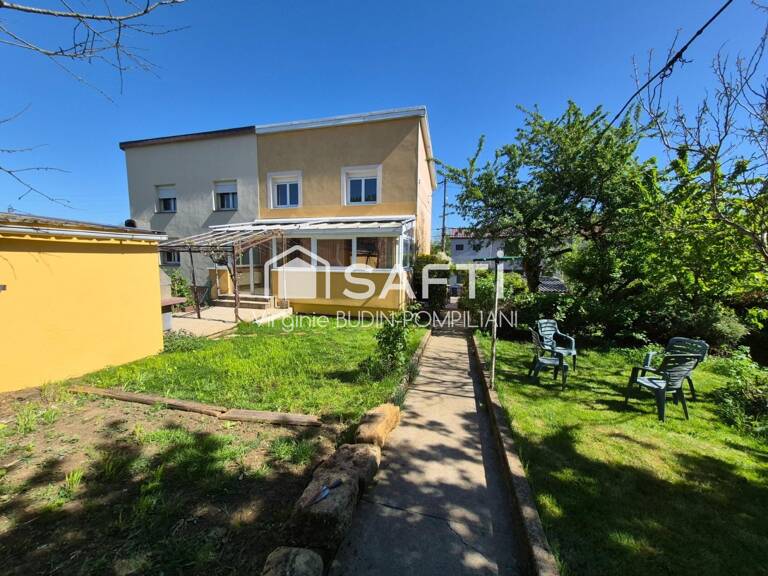 Maison jumelée 5 pièces avec double garage, véranda et jardin plein sud — photo 1