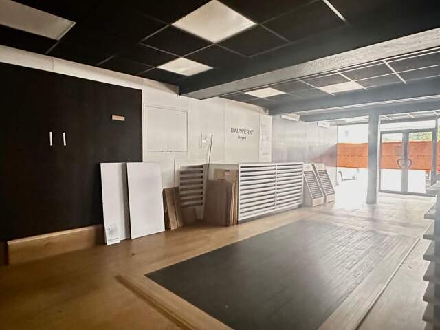 Commerce 167 m² à Anglet — photo du bien