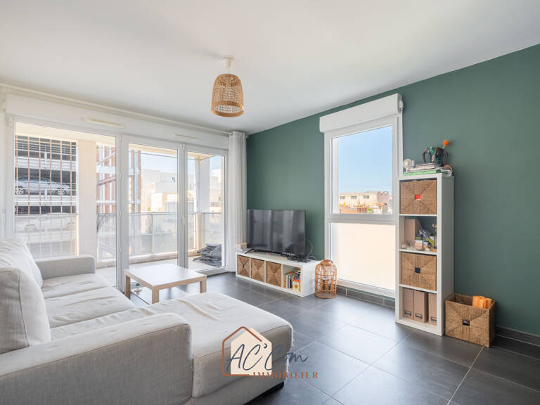 Appartement T3 avec terrasse et parking en sous-sol   Marsei — photo 1