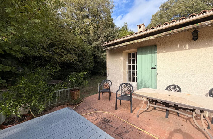 GAILHAN Maison à renover 4 pièces de 90 m2 sur une parcelle — photo 2