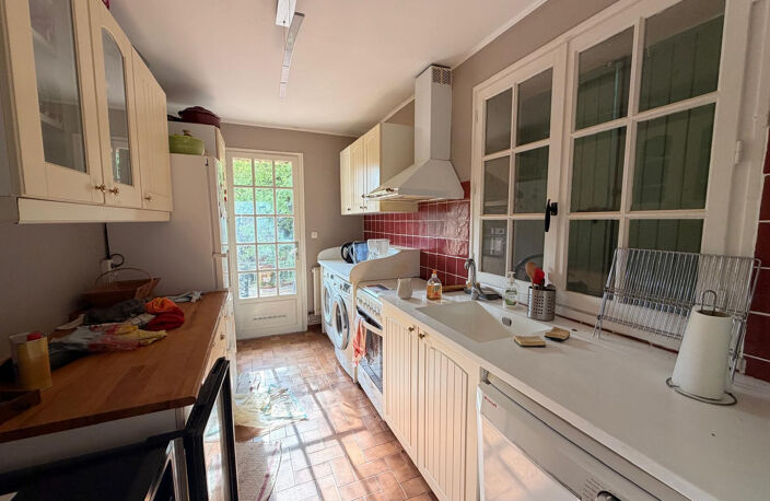 GAILHAN Maison à renover 4 pièces de 90 m2 sur une parcelle — photo 5
