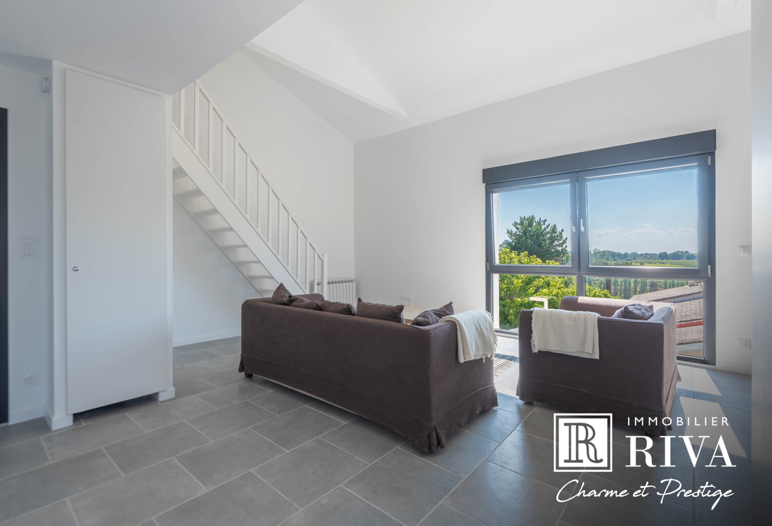APPARTEMENT FAMILIAL DUPLEX - 134 M2 - 5 CH - LYCEE A PIED — photo 1