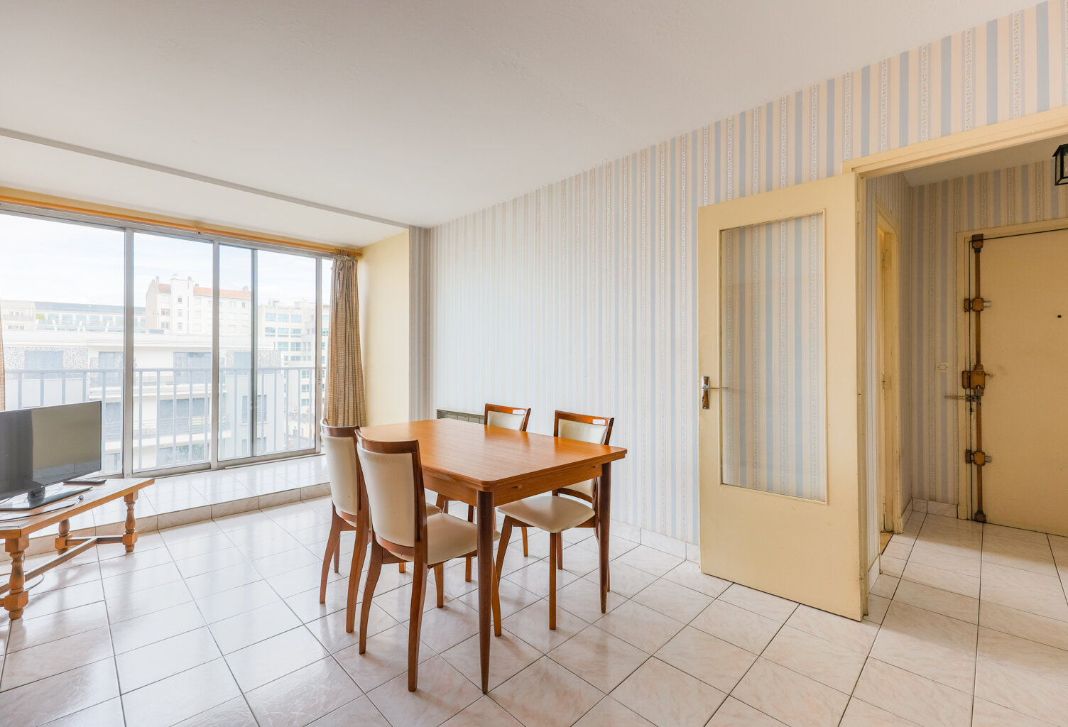LE KREMLIN-BICÊTRE - 3 PIÈCES - 68 M²- 2 PARKINGS — photo 1