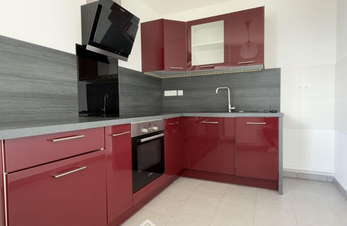 Appartement - 66m² - Cholet — photo 4