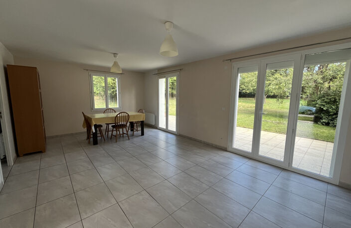 Charmante maison en duplex, T4 meublée, proche du centre vil — photo 4