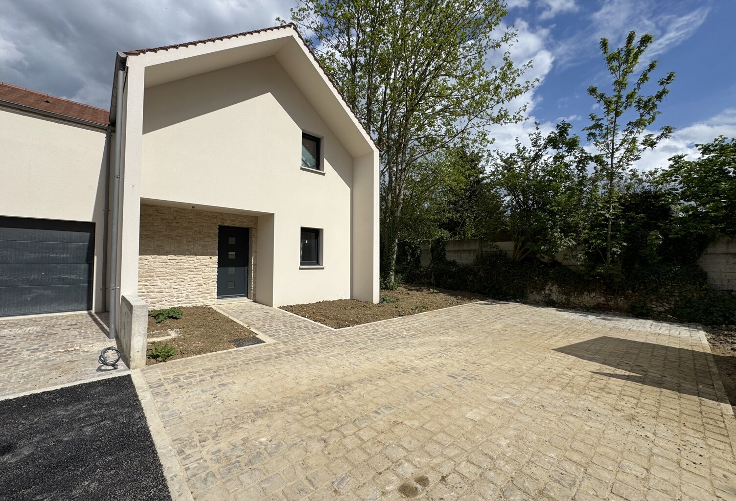 Maison 4 pièces Centre ville Ferrière en Brie — photo 1