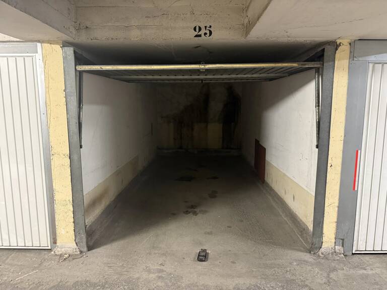 BOX FERMÉ SÉCURISÉ - LIBÉRATION — photo 1